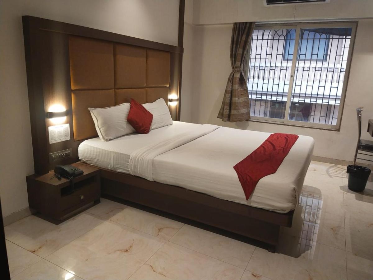 Hotel Monarch Express Near Karnala Sports Academy Panvel,Navi Mumbai Bagian luar foto