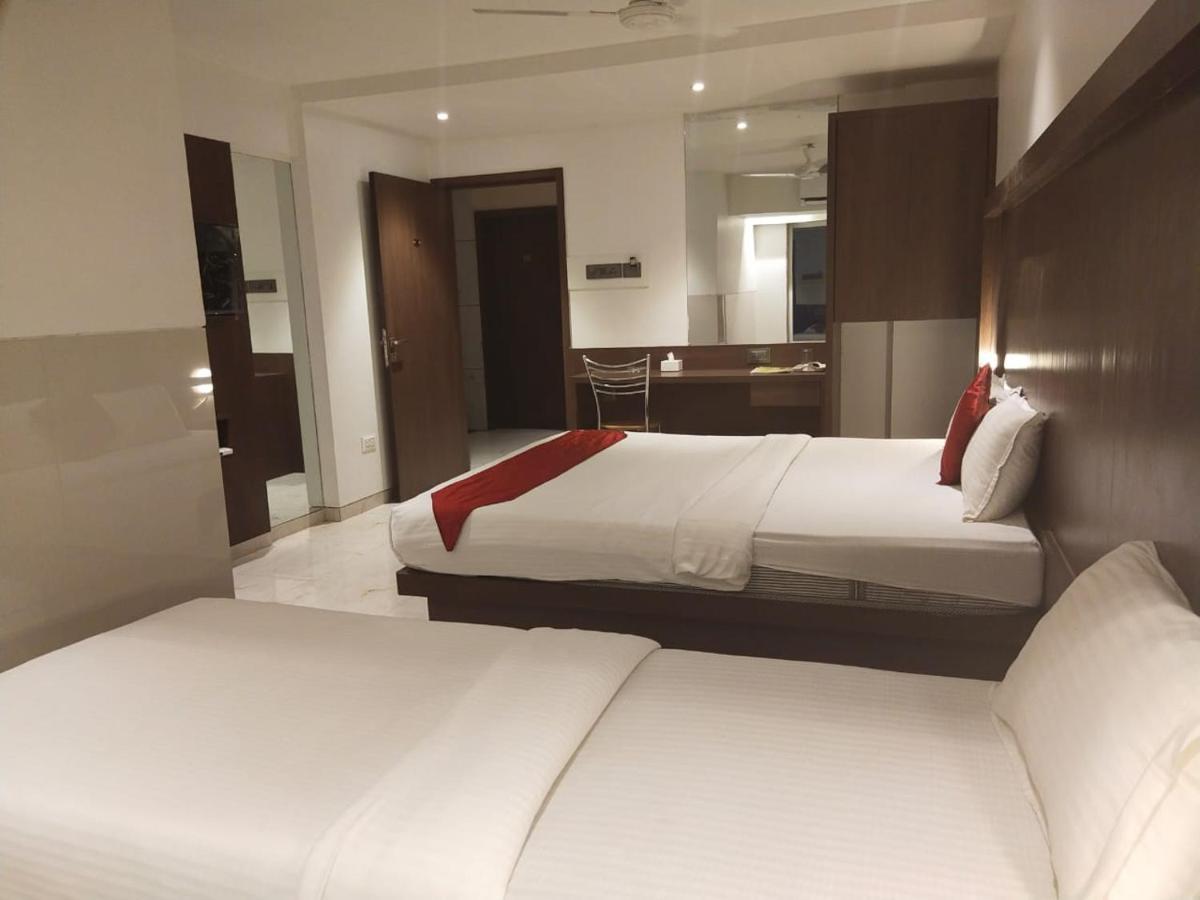Hotel Monarch Express Near Karnala Sports Academy Panvel,Navi Mumbai Bagian luar foto